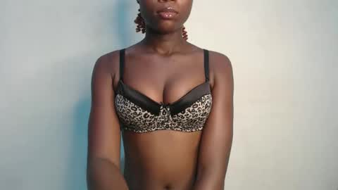 Snapshot of sweet_rayaxx chatting on 9, 2, 2026 raya online show from 9, 2, 2026