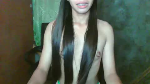 Snapshot of sweet_reyan2003 chatting on 16, 5, 2026 REYAN online show from 16, 5, 2026