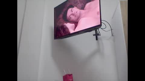 Yeileen online show from 24, 2, 2025