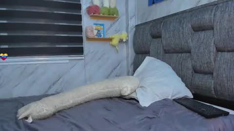 Isabella online show from 28, 9, 2025