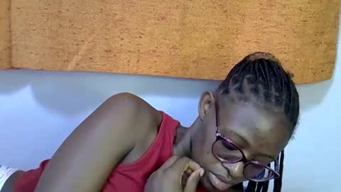 Snapshot of sweet_zarah chatting on 16, 3, 2026 sweet_zarah online show from 16, 3, 2026