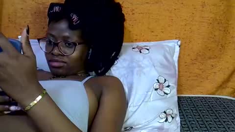 Snapshot of sweet_zarah chatting on 18, 4, 2026 sweet_zarah online show from 18, 4, 2026