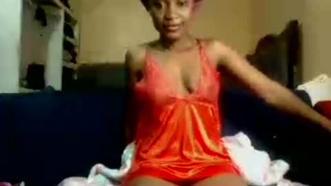 Snapshot of sweet_zella chatting on 7, 7, 2026 zellate online show from 7, 7, 2026
