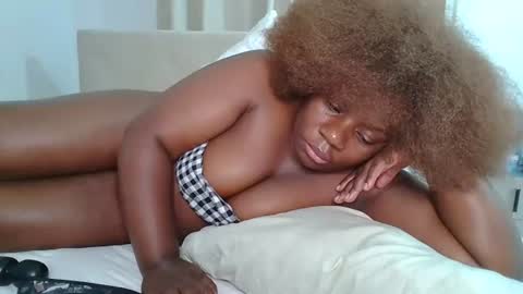 Snapshot of sweetafricangal chatting on 6, 7, 2026 NASHA online show from 6, 7, 2026