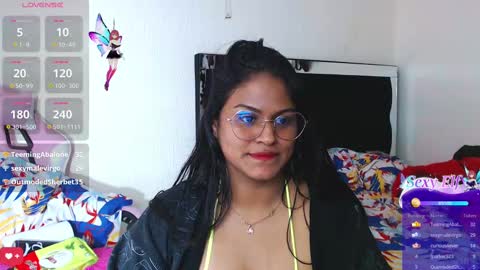 Snapshot of sweetalmaa chatting on 5, 3, 2025 Alma online show from 5, 3, 2025