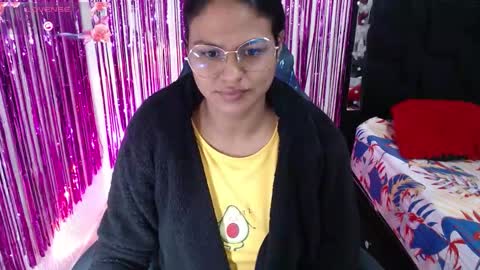 Snapshot of sweetalmaa chatting on 5, 2, 2026 Alma online show from 5, 2, 2026