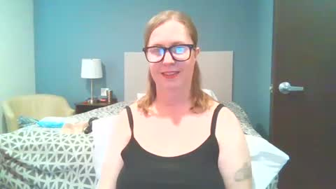 sweetandnaughty123 online show from 18, 10, 2025