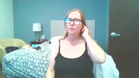sweetandnaughty123 online show from 20, 10, 2025