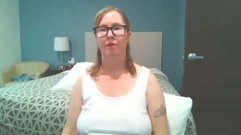 sweetandnaughty123 online show from 20, 10, 2025