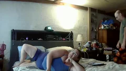 Snapshot of sweetandsour69 chatting on 18, 7, 2026 DJ M 489 Babygirl F 37 online show from 18, 7, 2026