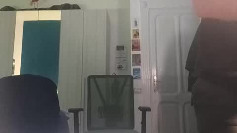 sweetandstrongjoy online show from 29, 10, 2025