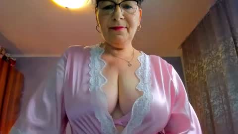 Snapshot of sweetangell69_ chatting on 21, 7, 2026 Viorica online show from 21, 7, 2026