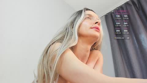 sweetbabyxx2021 online show from 2, 2, 2025