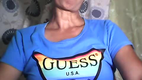 Snapshot of sweetbella24 chatting on 2, 7, 2026 im anne online show from 2, 7, 2026