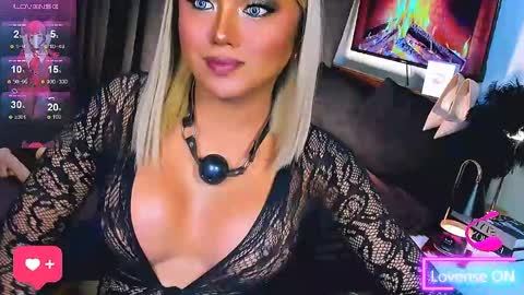 Snapshot of sweetbella69xoxo chatting on 30, 5, 2026 BELLA online show from 30, 5, 2026