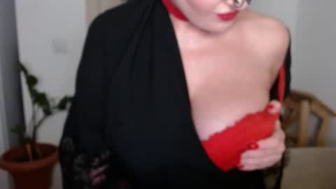 Snapshot of sweetberryxxx chatting on 12, 3, 2025 Diana online show from 12, 3, 2025