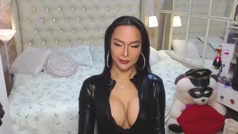 Snapshot of sweetbutwildcarla chatting on 7, 1, 2025 Carla online show from 7, 1, 2025