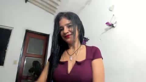 Snapshot of sweetcatallina chatting on 23, 7, 2026 sweetcatallina online show from 23, 7, 2026