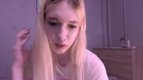Snapshot of sweetcrystalll chatting on 23, 7, 2026 sweetcrystalll online show from 23, 7, 2026