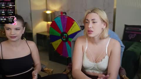 Snapshot of sweetdesiree_ chatting on 16, 12, 2025 Amelia online show from 16, 12, 2025