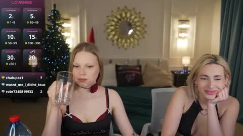 Snapshot of sweetdesiree_ chatting on 5, 1, 2026 Amelia online show from 5, 1, 2026