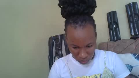 sweetdiva2012 online show from 26, 10, 2025