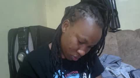 sweetdiva2012 online show from 4, 3, 2026