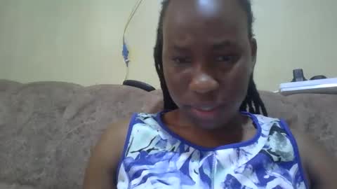 Snapshot of sweetdiva2012 chatting on 5, 5, 2026 sweetdiva2012 online show from 5, 5, 2026