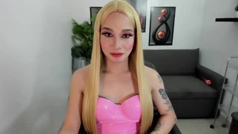 Snapshot of sweeteverdeen chatting on 25, 6, 2026 sweetkatniss online show from 25, 6, 2026
