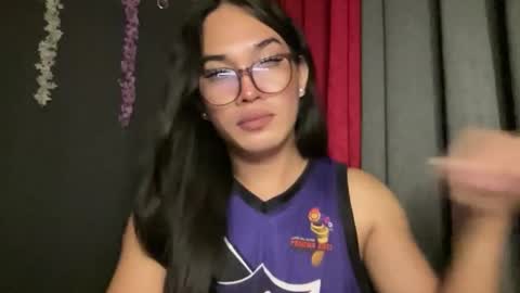 sweetgirl_rhainexxx online show from 11, 3, 2026