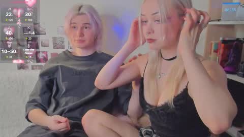 sweethearts_friends online show from 25, 4, 2026