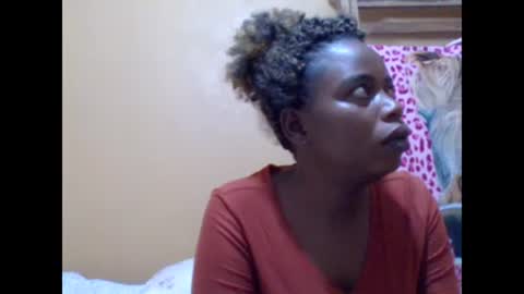 sweetib1 online show from 13, 2, 2025