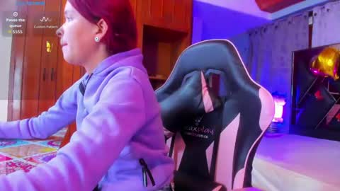 Snapshot of sweetie_foxx1 chatting on 6, 7, 2026 FOXXY online show from 6, 7, 2026
