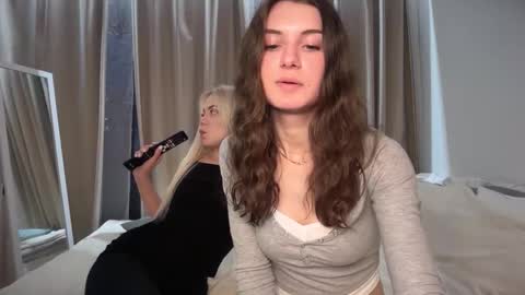 sweetie_kitty888 online show from 21, 10, 2025