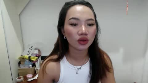 Snapshot of sweetie_lex chatting on 11, 4, 2026 lexie online show from 11, 4, 2026