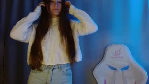 Annie online show from 17, 12, 2025