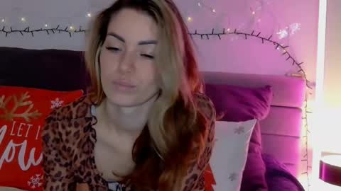 Daddy Babby Girl online show from 14, 1, 2026