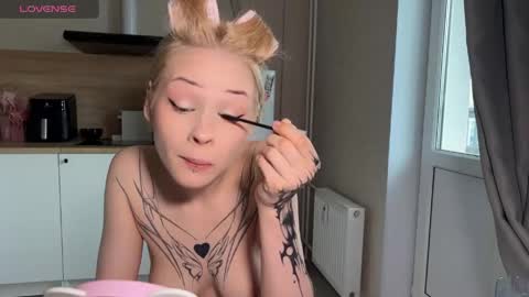 sweetie Lisa3 online show from 30, 5, 2026
