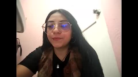 Snapshot of sweetkatthe09 chatting on 20, 3, 2026 Katherine online show from 20, 3, 2026