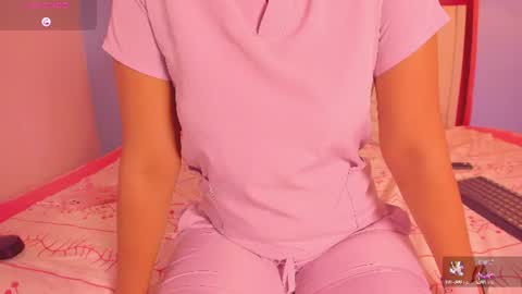 Snapshot of sweetkimmie_ chatting on 17, 6, 2026 Isabel online show from 17, 6, 2026