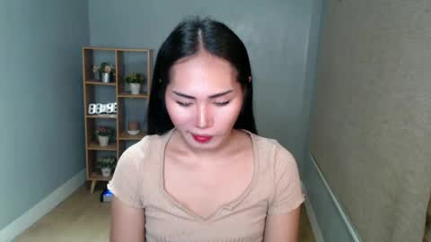 Snapshot of sweetladyboyx chatting on 29, 12, 2024   online show from 29, 12, 2024