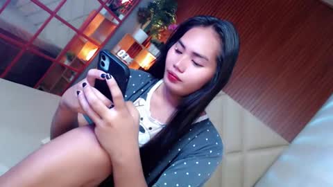 Snapshot of sweetladyboyx chatting on 19, 9, 2025   online show from 19, 9, 2025