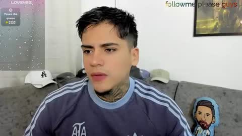 Snapshot of sweetlatinoboy chatting on 5, 7, 2026 SWEETLATINBOY online show from 5, 7, 2026