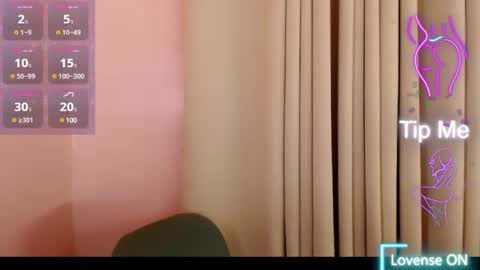 Snapshot of sweetleah_1998 chatting on 20, 1, 2025 Leah online show from 20, 1, 2025