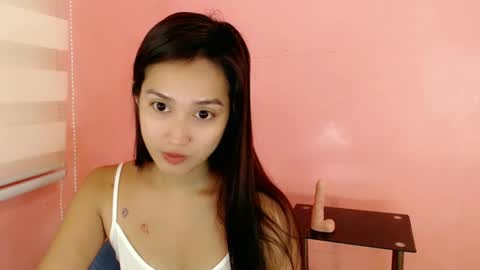 Snapshot of sweetleah_1998 chatting on 21, 1, 2025 Leah online show from 21, 1, 2025