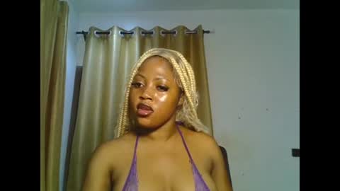 Snapshot of sweetmila9 chatting on 7, 7, 2026 sweetmila9 online show from 7, 7, 2026