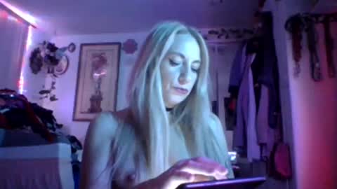 Snapshot of sweetmkb chatting on 1, 6, 2026 Aria online show from 1, 6, 2026