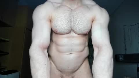 Snapshot of sweetmuscles_boy chatting on 9, 2, 2025 Lorenzo online show from 9, 2, 2025