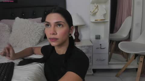 sweetnicky1 online show from 7, 4, 2026