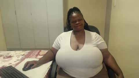 Snapshot of sweetnoziexxx chatting on 18, 1, 2025 sweetnoziexxx online show from 18, 1, 2025